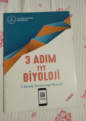  3 Adım AYT Fizik Sınav Hazırlık Kitabı ve tyt biyoloji ikisi bir