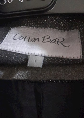 Düğmeli Siyah Kadın Kaban - Görsel 5