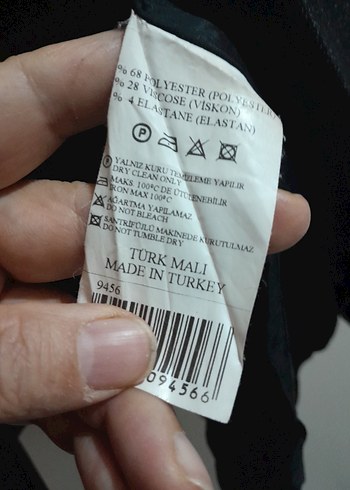 Düğmeli Siyah Kadın Kaban - Görsel 4