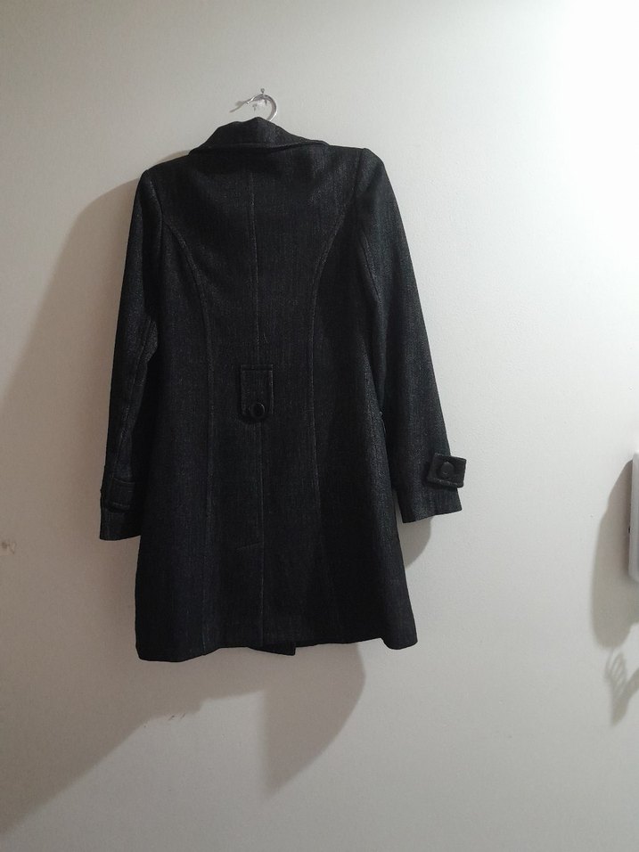 Düğmeli Siyah Kadın Kaban - Görsel 2