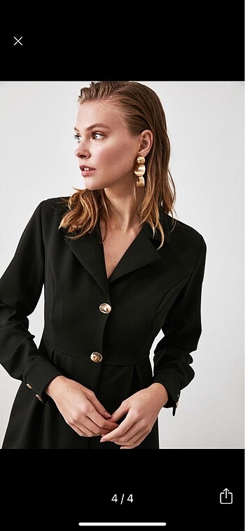 Trendyol siyah dugmeli elbise - Görsel 3