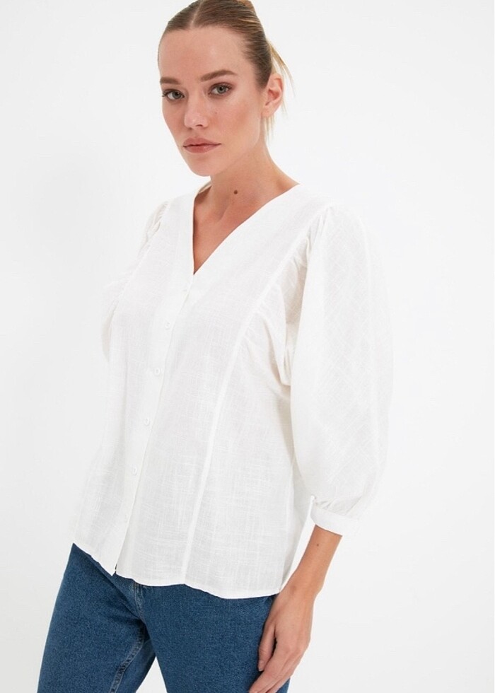 Trendyol beyaz yarasa kol dokuma gömlek - Görsel 3