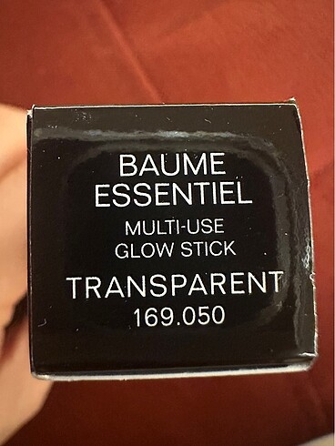  Beden Chanel baume essential transparent rengi