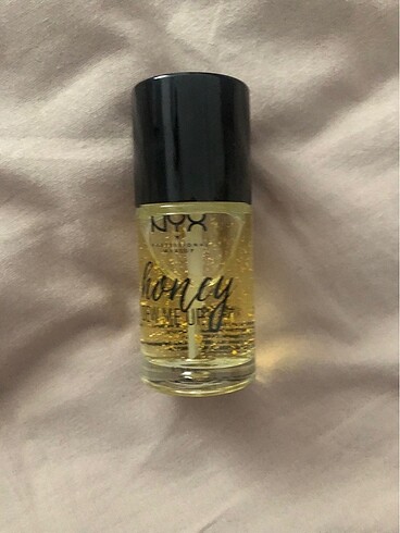 NYX Nyx honey makyaj bazı