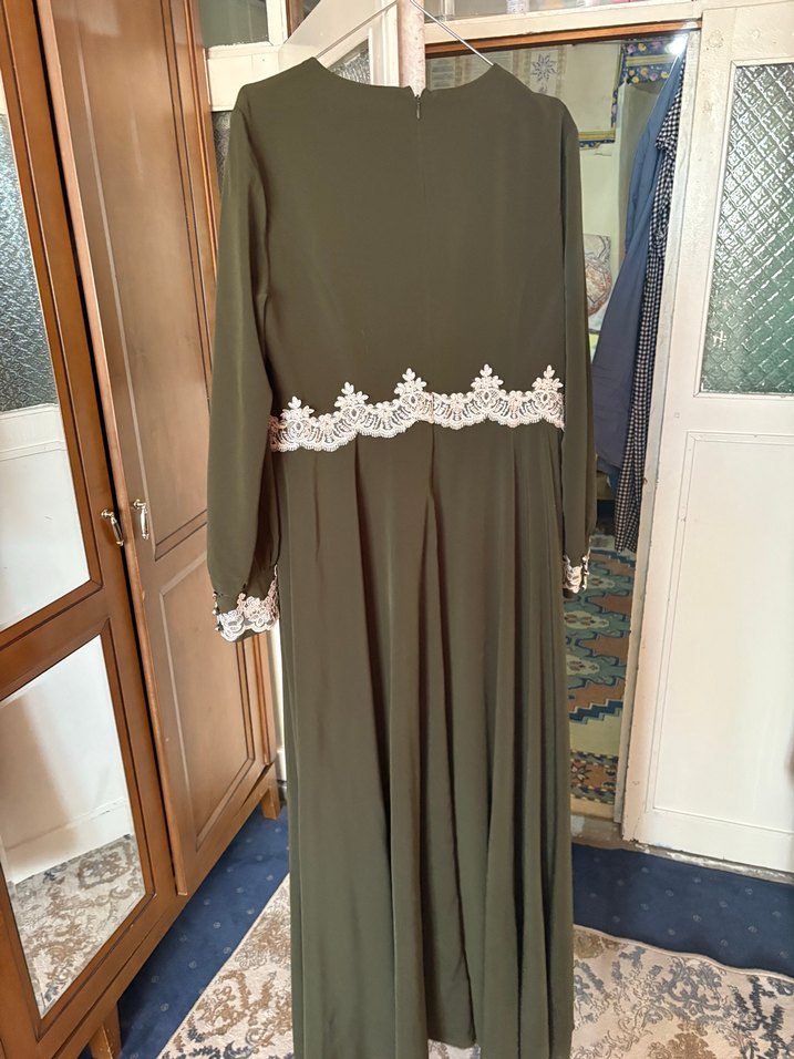 Nakış Detaylı Uzun Kollu Haki Elbise - Görsel 5