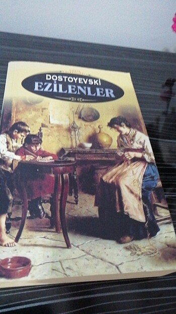 DÜNYA KLASİKLERİNDEN EZILENLER-DOSTOYEVSKI