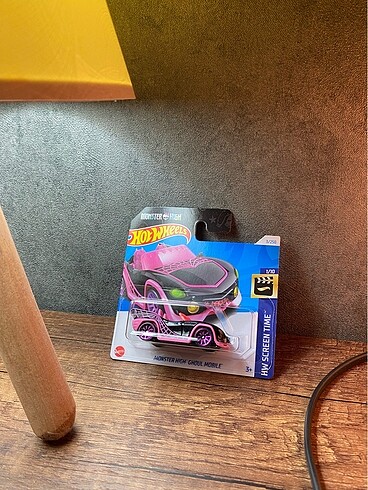 HOT WHEELS MONSTER HIGH GHOUL MOBILE