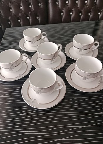 Gri Desenli Beyaz Porselen Fincan ve Tabak - Görsel 6