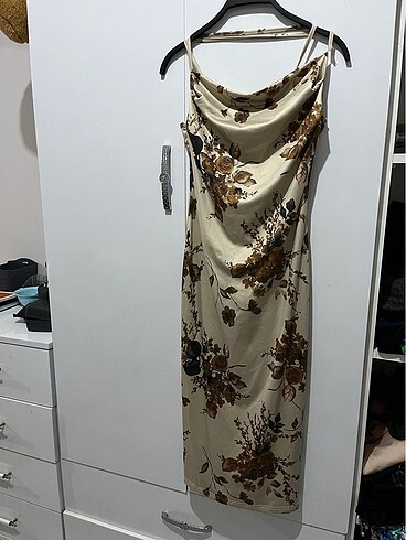 Shein Çiçek desenli Elbise