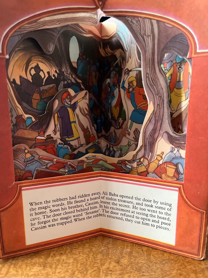 Ali Baba ve Kırk Haramiler Üç Boyutlu Hikaye Kitabı - Görsel 5