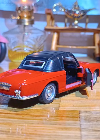 Beden metal koleksiyonluk model araba