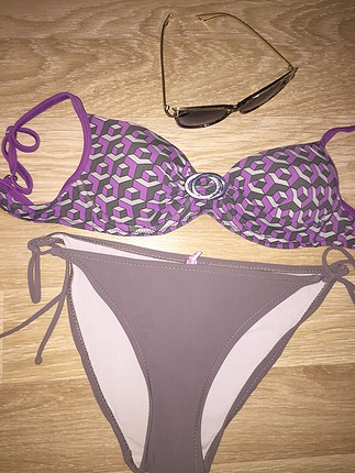 Bikiniii 