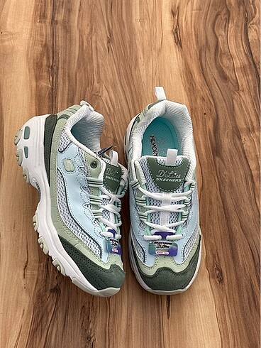 Skechers D?lites