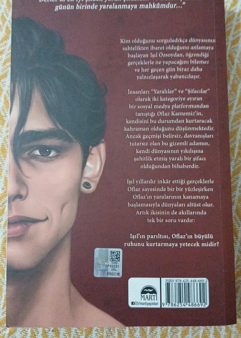 ZEYNEP SEY - Kimse Gerçek Değil Kitap - Görsel 2