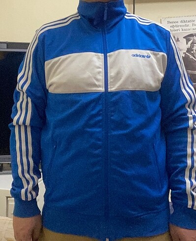 Temiz yıpranmamış Adidas eşofman üstü