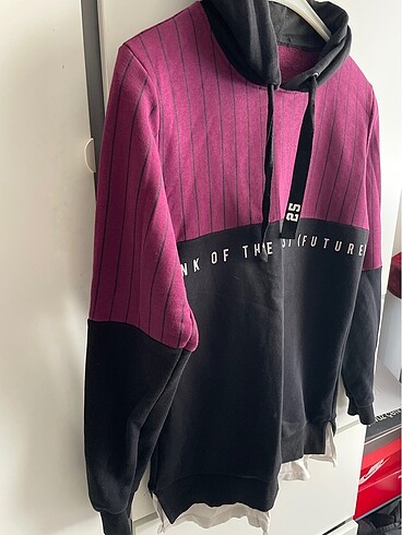 Kapüşonlu Sweatshirt
