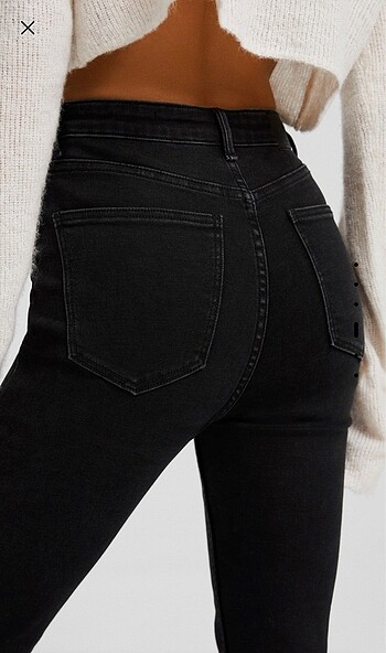 36 Beden Bershka yüksek pantolon jean