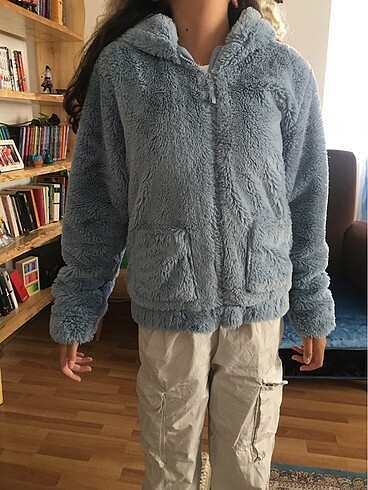 H&M MARKA PELUŞ TÜYLÜ MONT