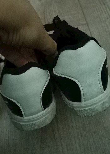 29 Beden siyah sneakers