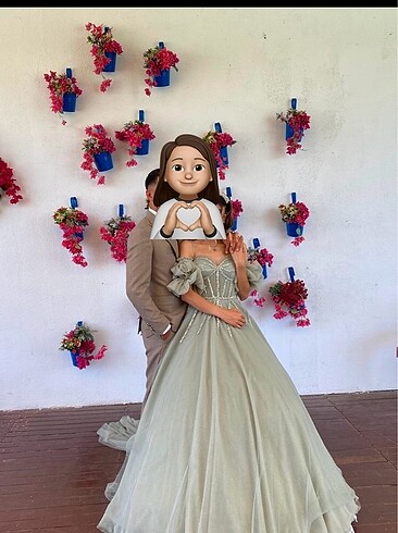 Nişan elbisesi