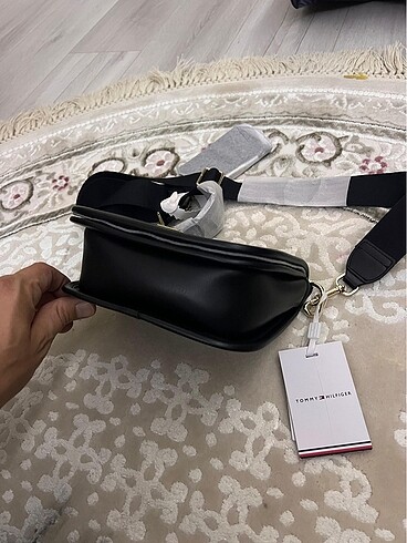  Beden Tommy hilfiger çanta