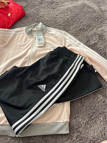 Adidas takı. Xs