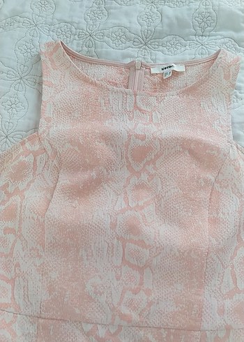 Pembe Dantel Detaylı Midi Yılan Desenli Elbise - Görsel 2