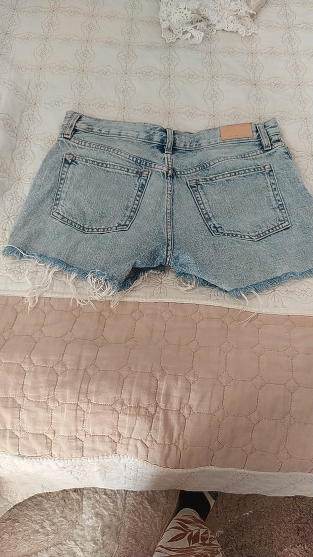 Düğmeli Bağcıklı Mavi Mini Denim Şort - Görsel 4