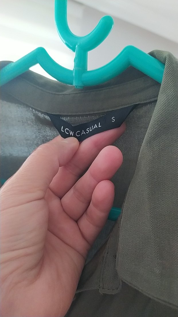 Düğmeli V Yaka Keten Uzun Elbise - Görsel 5