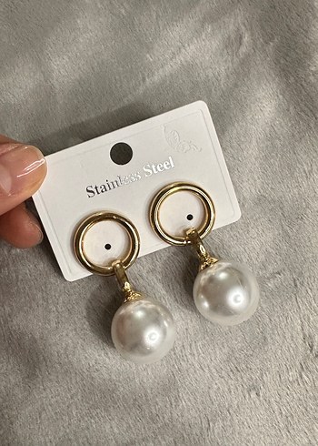 Beyaz Mini İnci Detaylı Çelik Küpe - Görsel 2