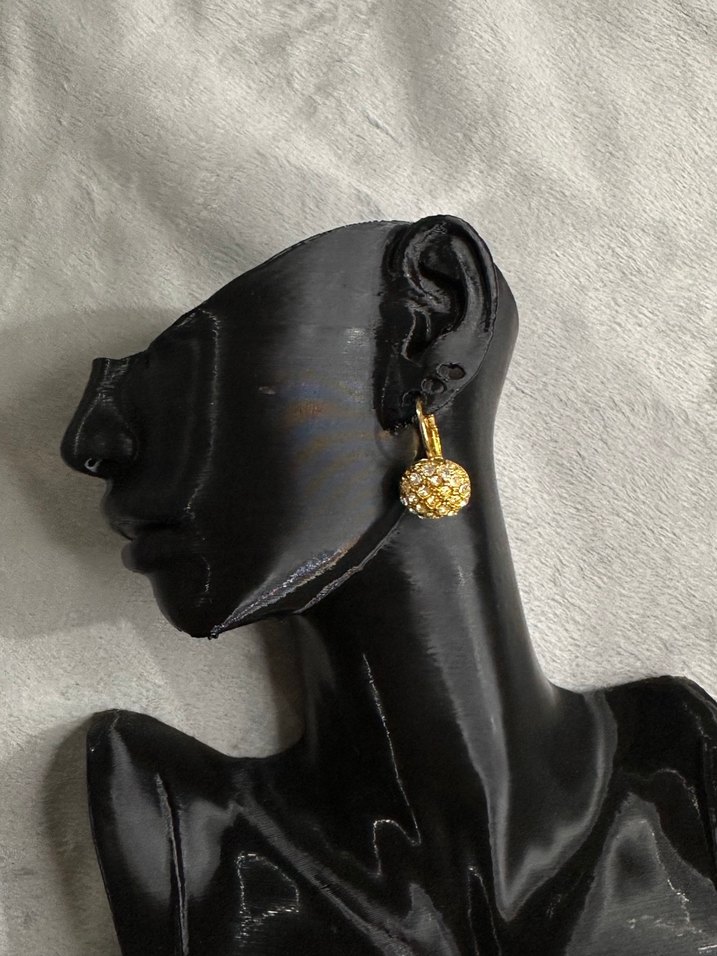 Mini Parlak Altın Küpeler - Görsel 2