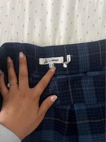 Zara Pileli mini etek