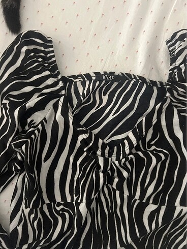 Zara Zebra desenli crop