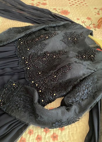 Nakışlı Uzun Kollu Lacivert Abiye Elbise - Görsel 2