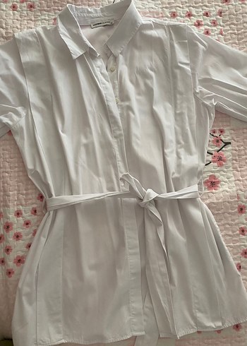 Beyaz Kemerli Kadın Gömlek - Görsel 3