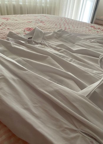 Beyaz Kemerli Kadın Gömlek - Görsel 5