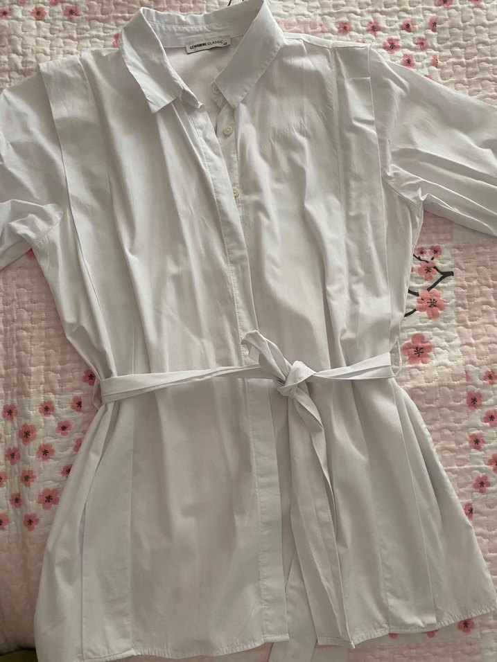 Beyaz Kemerli Kadın Gömlek - Görsel 3