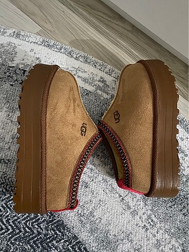 37 ugg