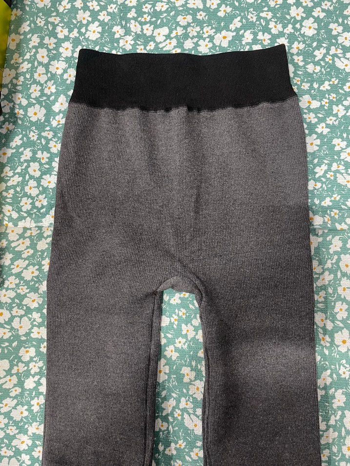 Gri Kadın Peluş Detaylı Tayt - Görsel 4