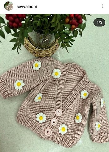 Diğer İstediğiniz figürlü cardigan hırkalar