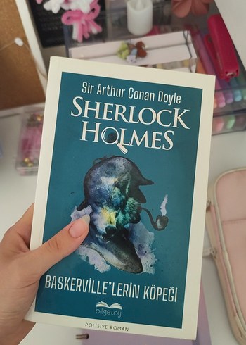 Sherlock Holmes Baskerville'lerin Köpeği