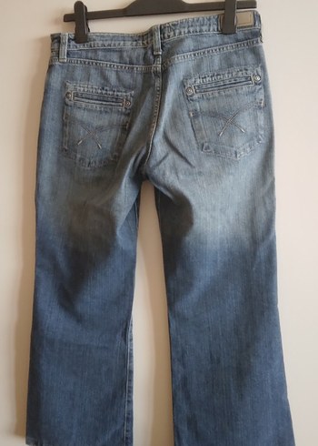 Kadın Denim Bol Kesim İspanyol Paça Normal Boy Jean Pantolon - Görsel 4