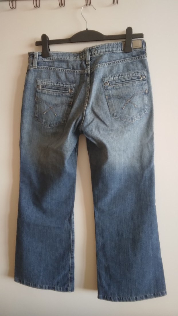 Kadın Denim Bol Kesim İspanyol Paça Normal Boy Jean Pantolon - Görsel 4