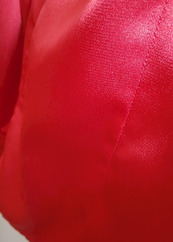 Kırmızı Saten Düğmeli Gömlek Yakalı Kadın Bluz - Görsel 5