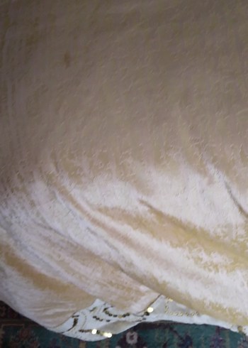 Pul işlemeli Kapitoneli Bej Yatak Örtüsü - Görsel 7