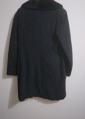 Kadın Siyah Peluş Yakalı Manto - Görsel 3