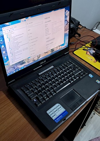 Siyah ASUS Dizüstü Bilgisayar - Görsel 3