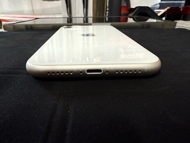 İPhone 11 - 128GB - Görsel 2