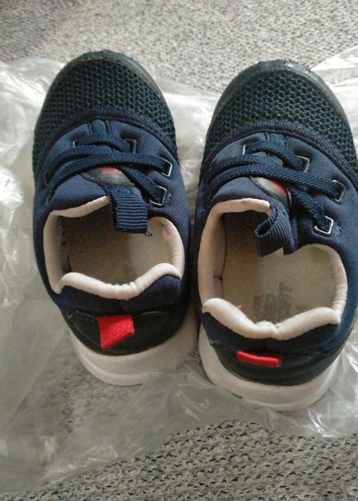 Çocuk ayakkabı 24 numara - Görsel 2
