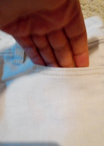 34 Beden Düğmeli Beyaz Mini Denim Şort